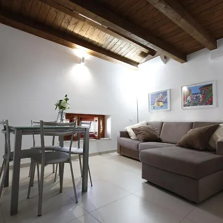 Apartment Papyri