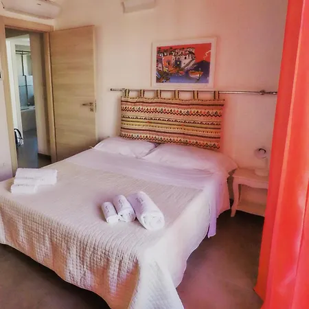 Papyri Apartment Palermo