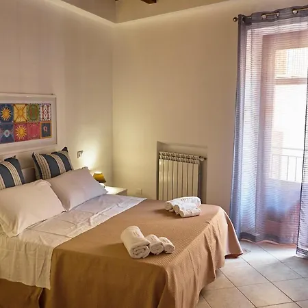 Papyri Apartment *